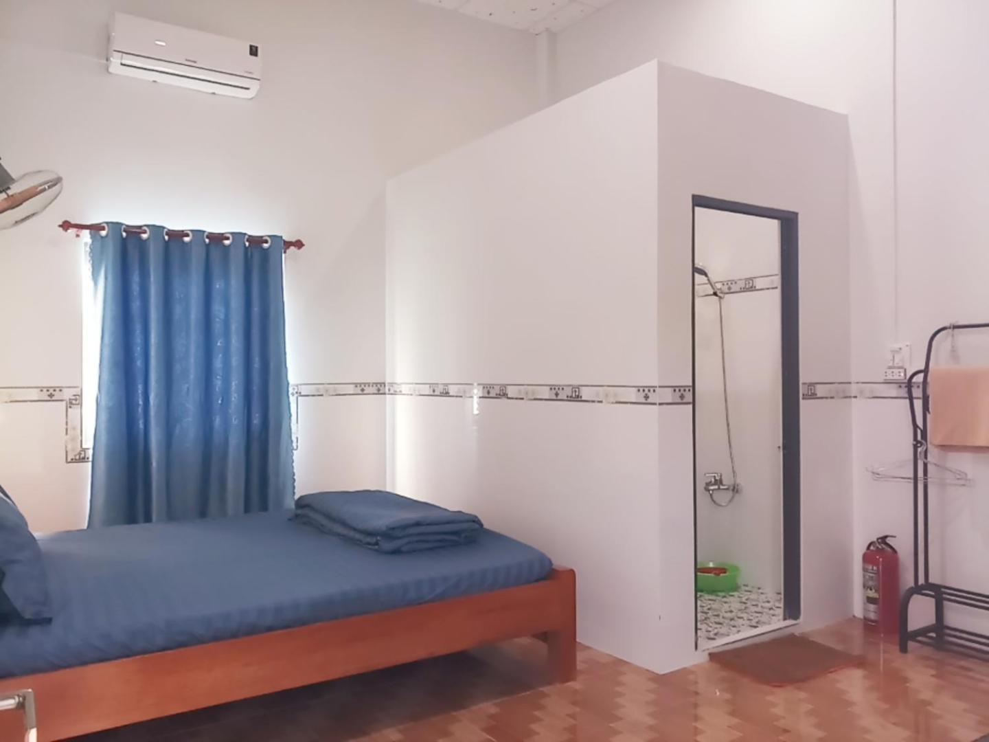 Duc Phat Homestay Cat Tien Luaran gambar